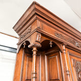 Victorian European Hand-Carved Hutch